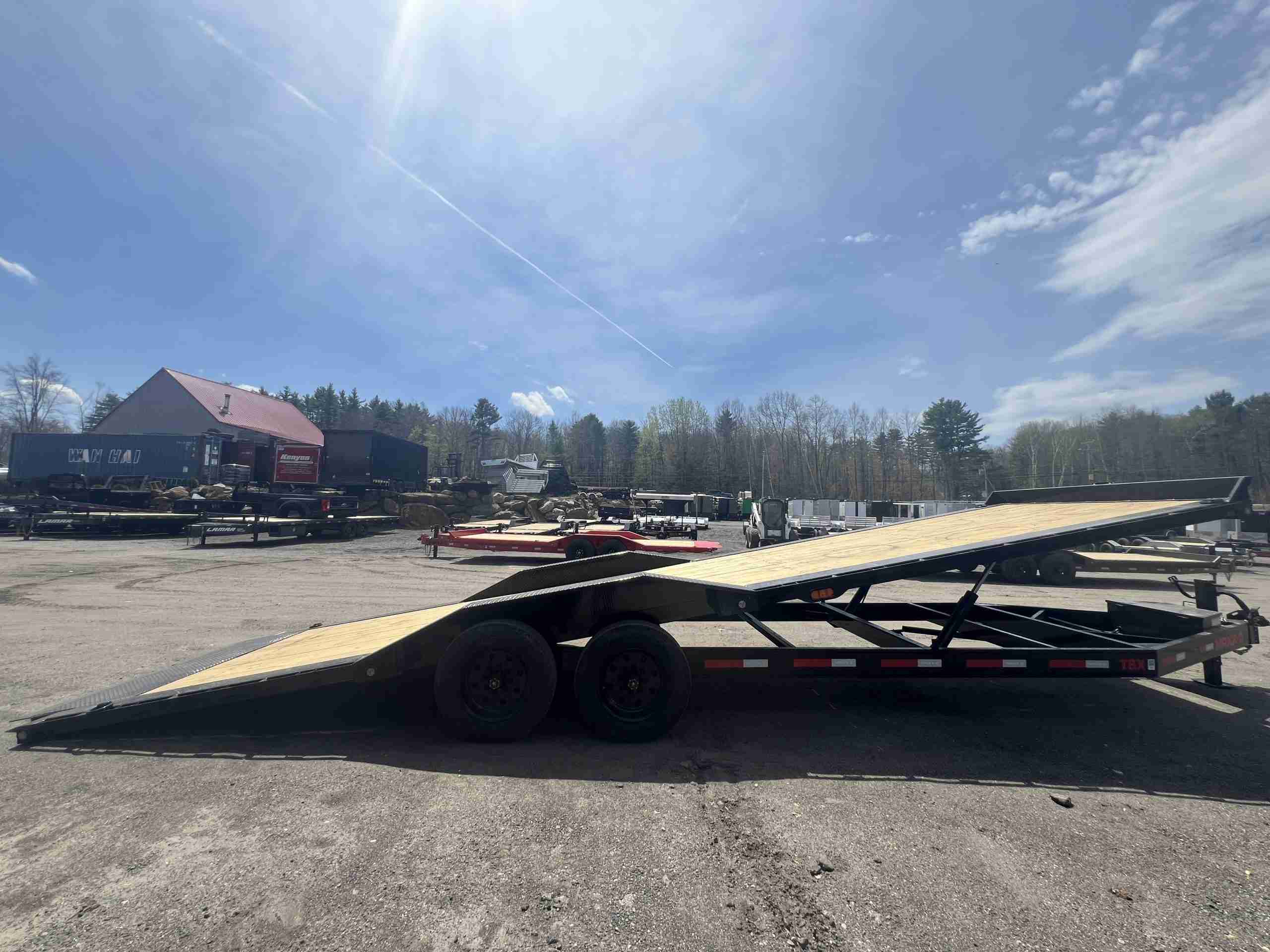 2027 MAXX-D 102X28 T8X 16K POWER TILT EQUIPMENT TRAILER - Image 12