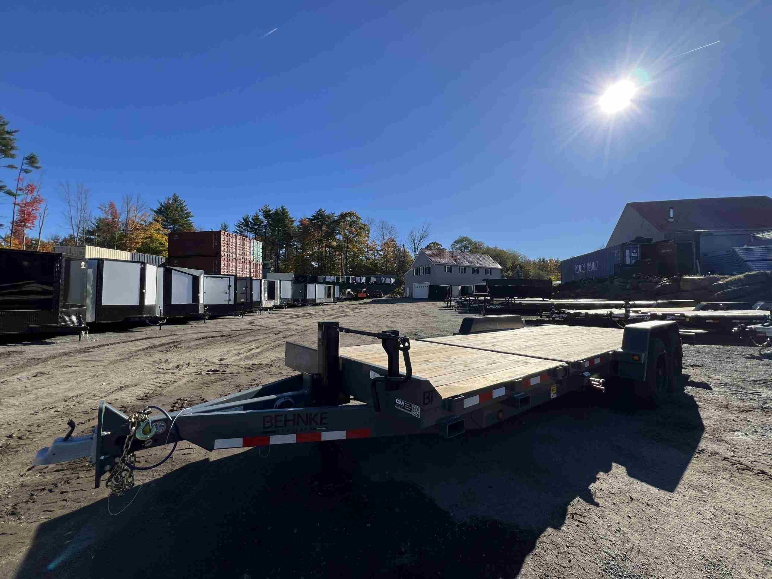 2026 Behnke 7X22 20K GRAVITY TILT W/ 6' STATIONARY DECK AND FORK POCKETS - Image 9