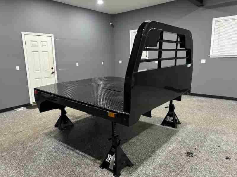 2025 Legend X 84X102 SPARTAN FLAT BED W/ HIDEAWAY GOOSENECK - Image 8