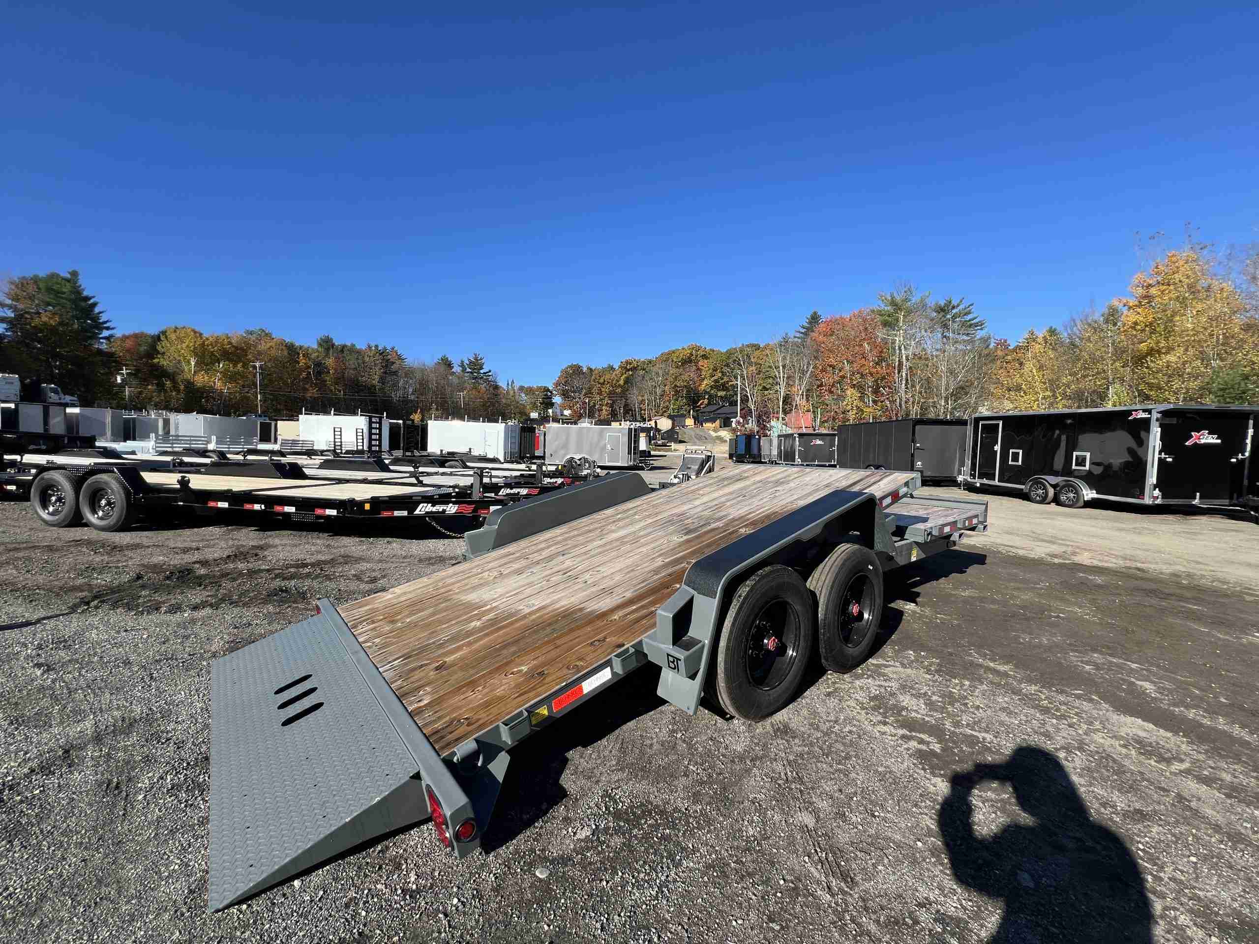 2026 Behnke 7X22 20K GRAVITY TILT W/ 6' STATIONARY DECK AND FORK POCKETS - Image 12