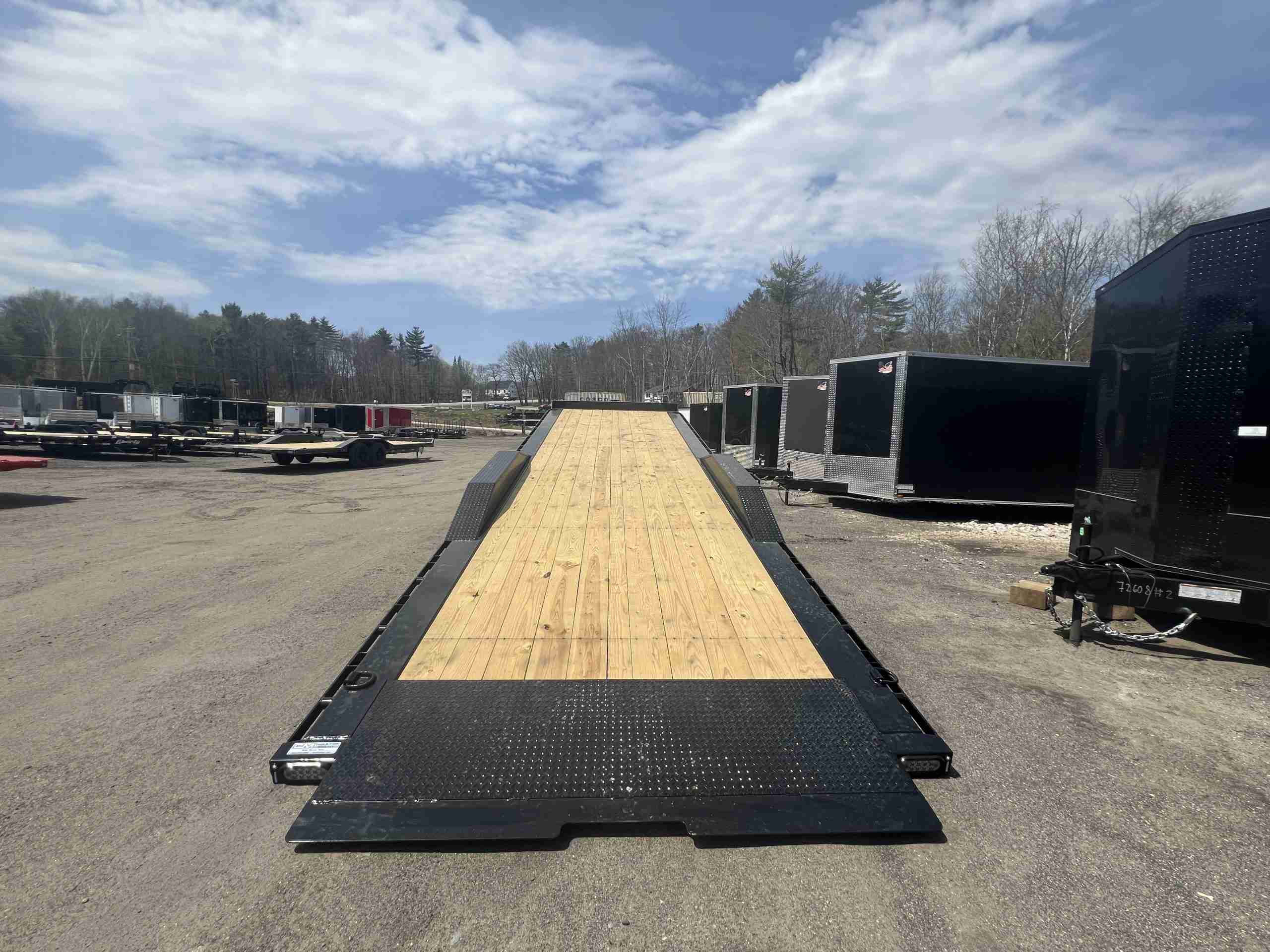 2027 MAXX-D 102X28 T8X 16K POWER TILT EQUIPMENT TRAILER - Image 14