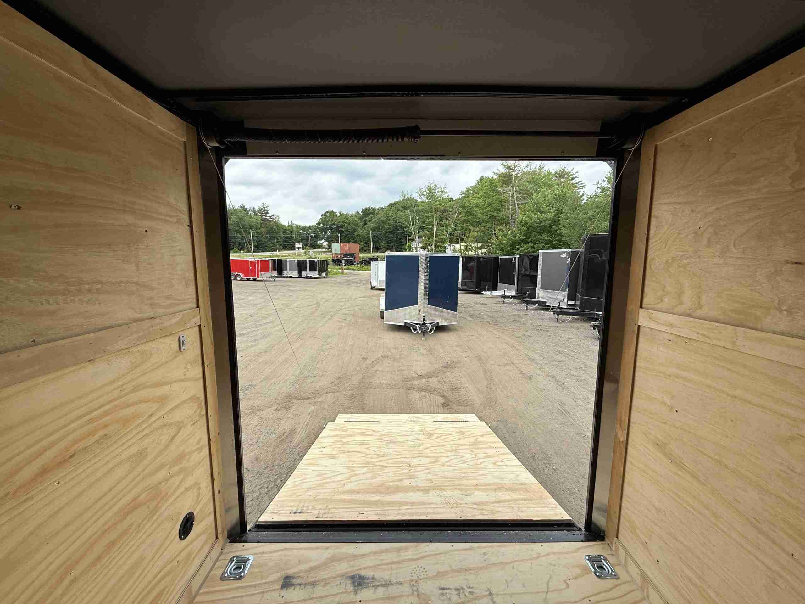 2026 Quality Cargo 7X16 EXTRA HEIGHT ENCLOSED CARGO TRAILER - Image 17
