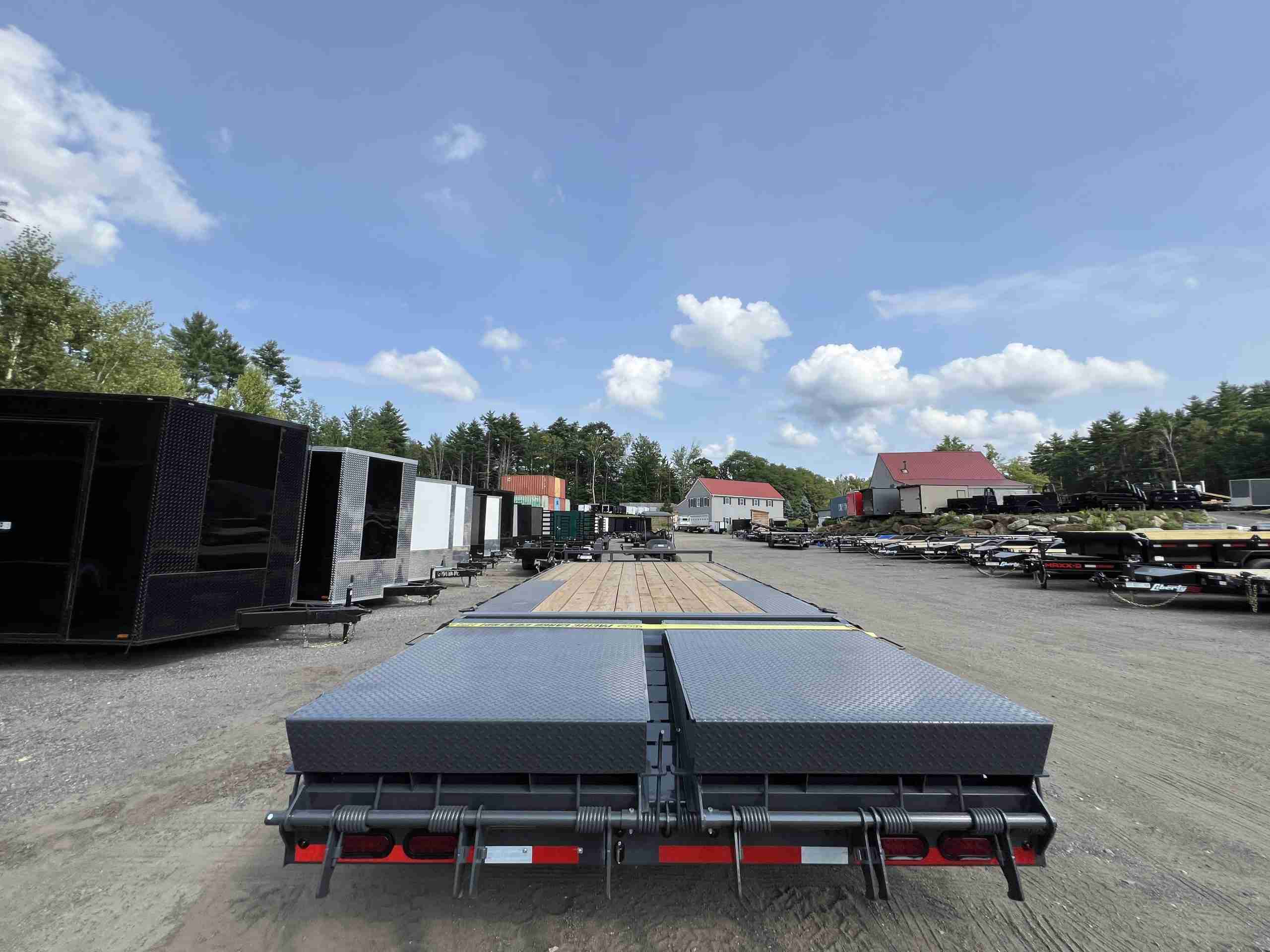 2027 Lamar 102X22 14K DECK OVER Trailer - Image 5