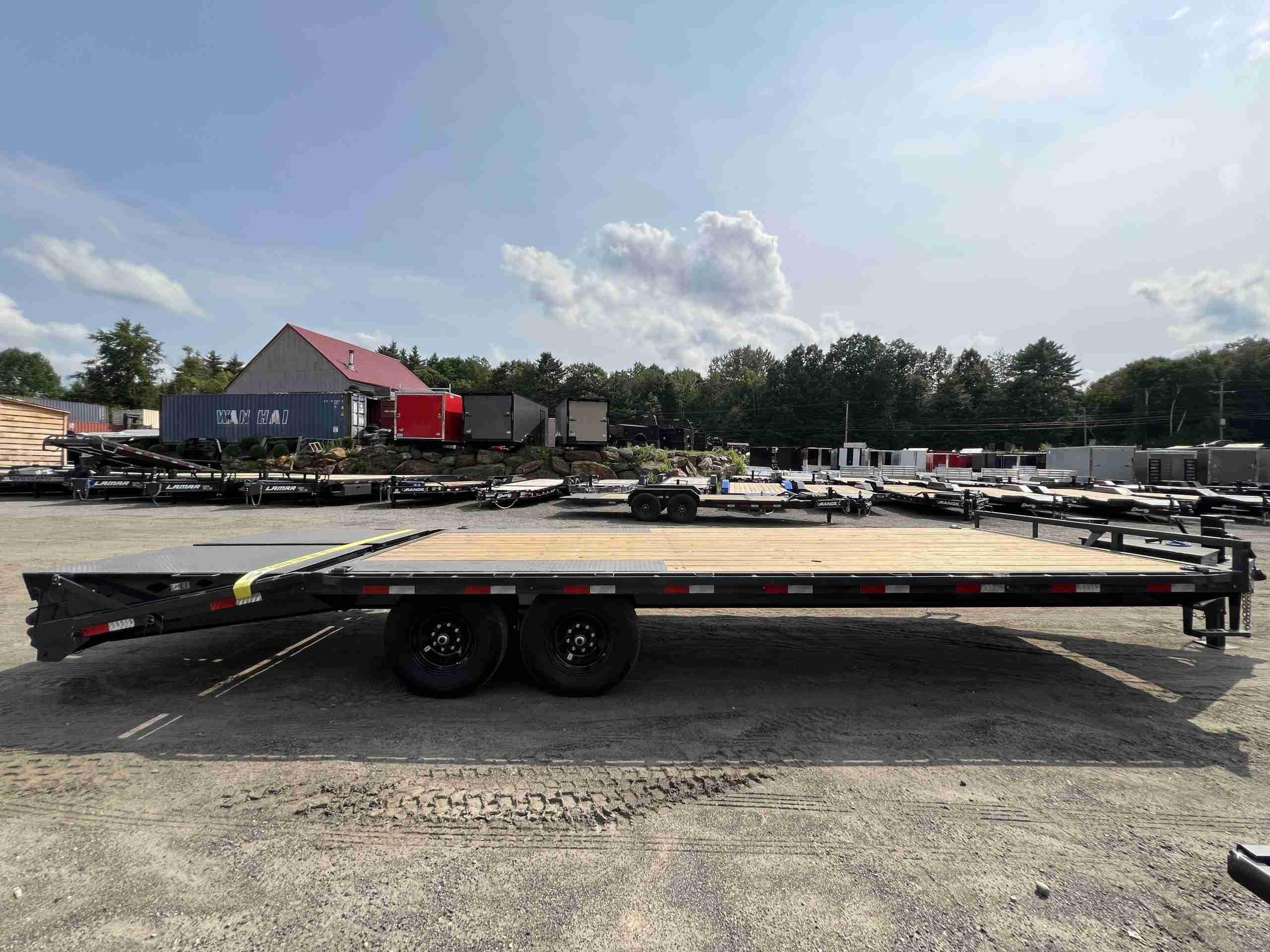 2027 Lamar 102X24 14K DECK OVER Trailer - Image 3