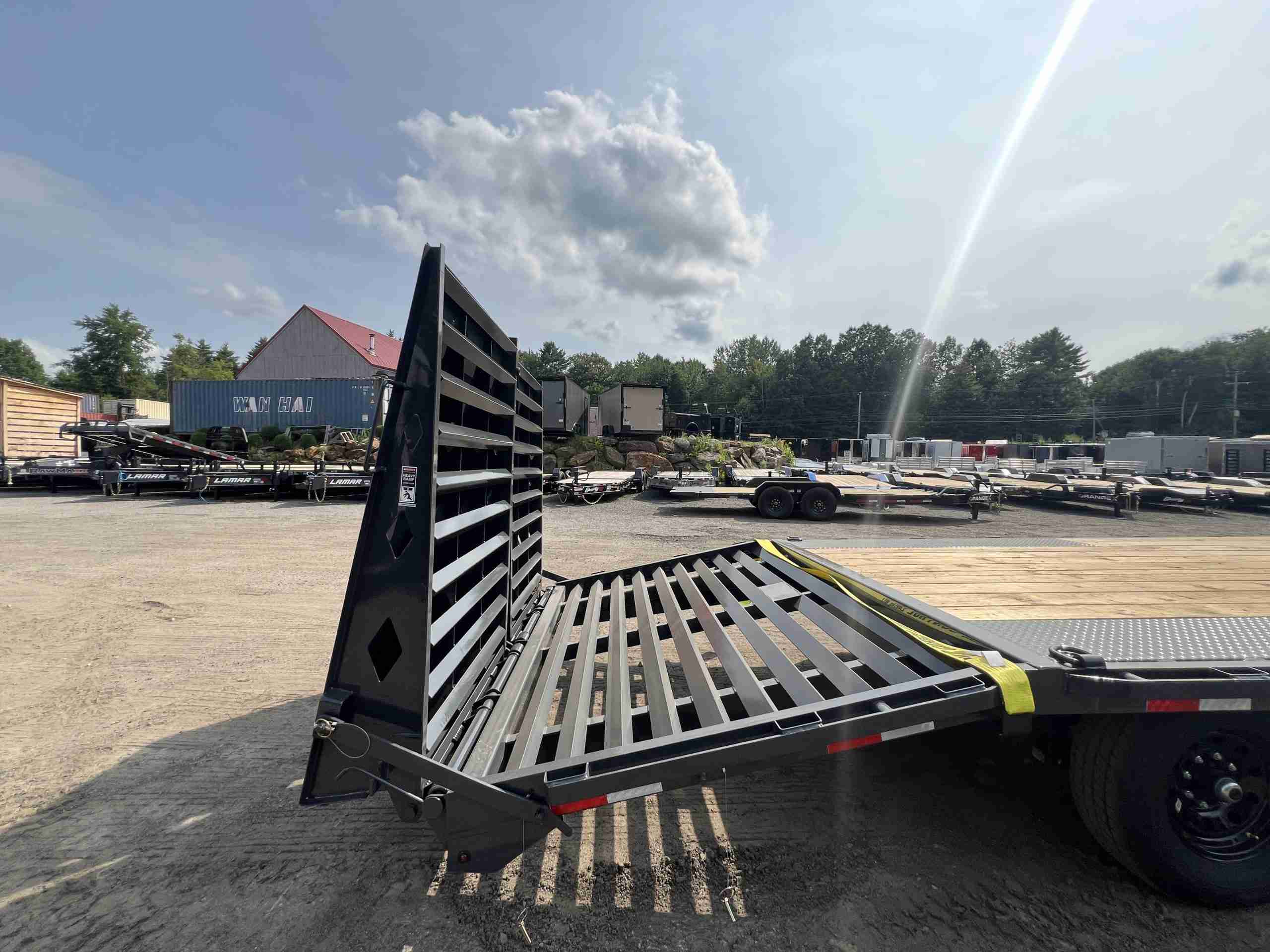 2027 Lamar 102X24 14K DECK OVER Trailer - Image 10