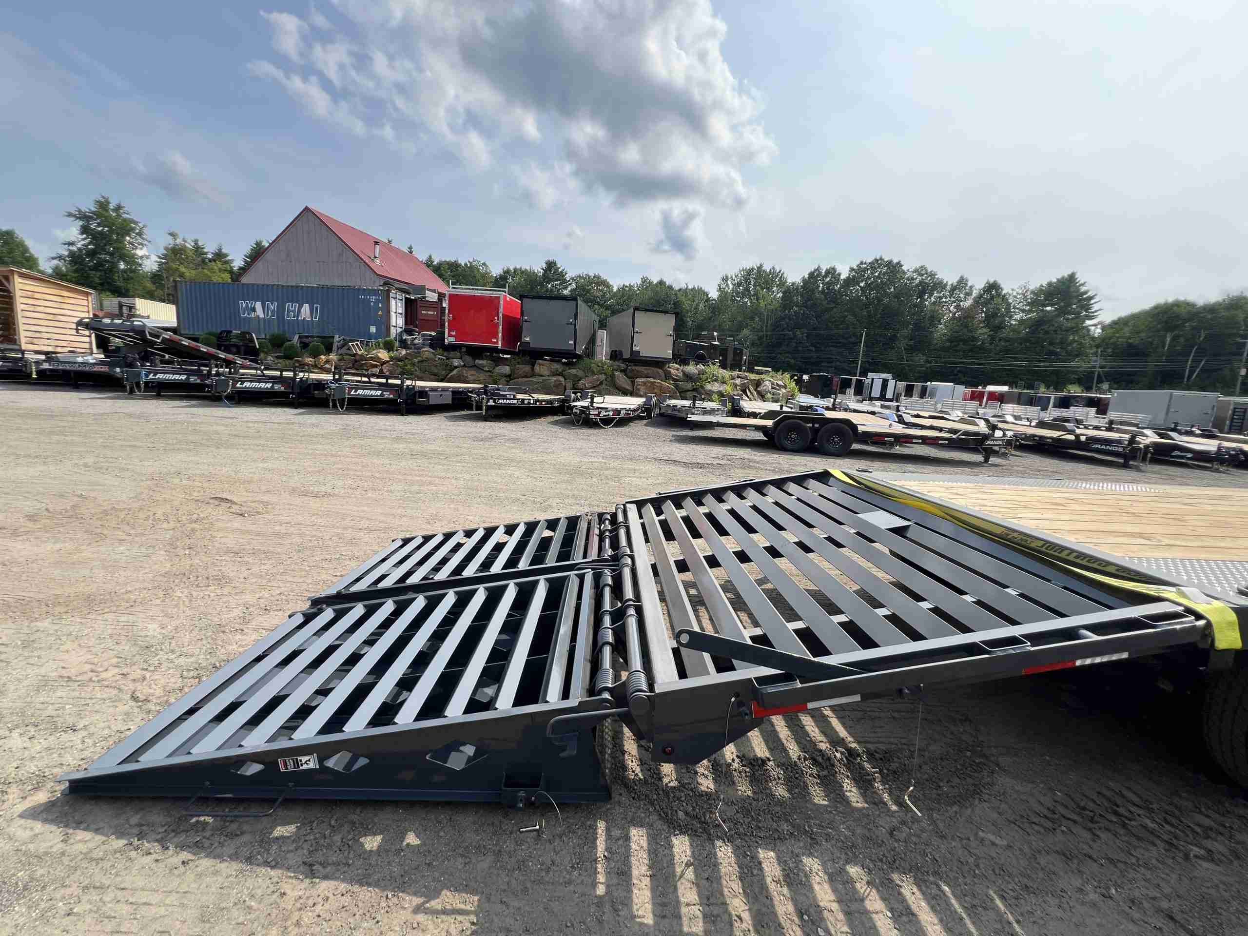 2027 Lamar 102X24 14K DECK OVER Trailer - Image 14