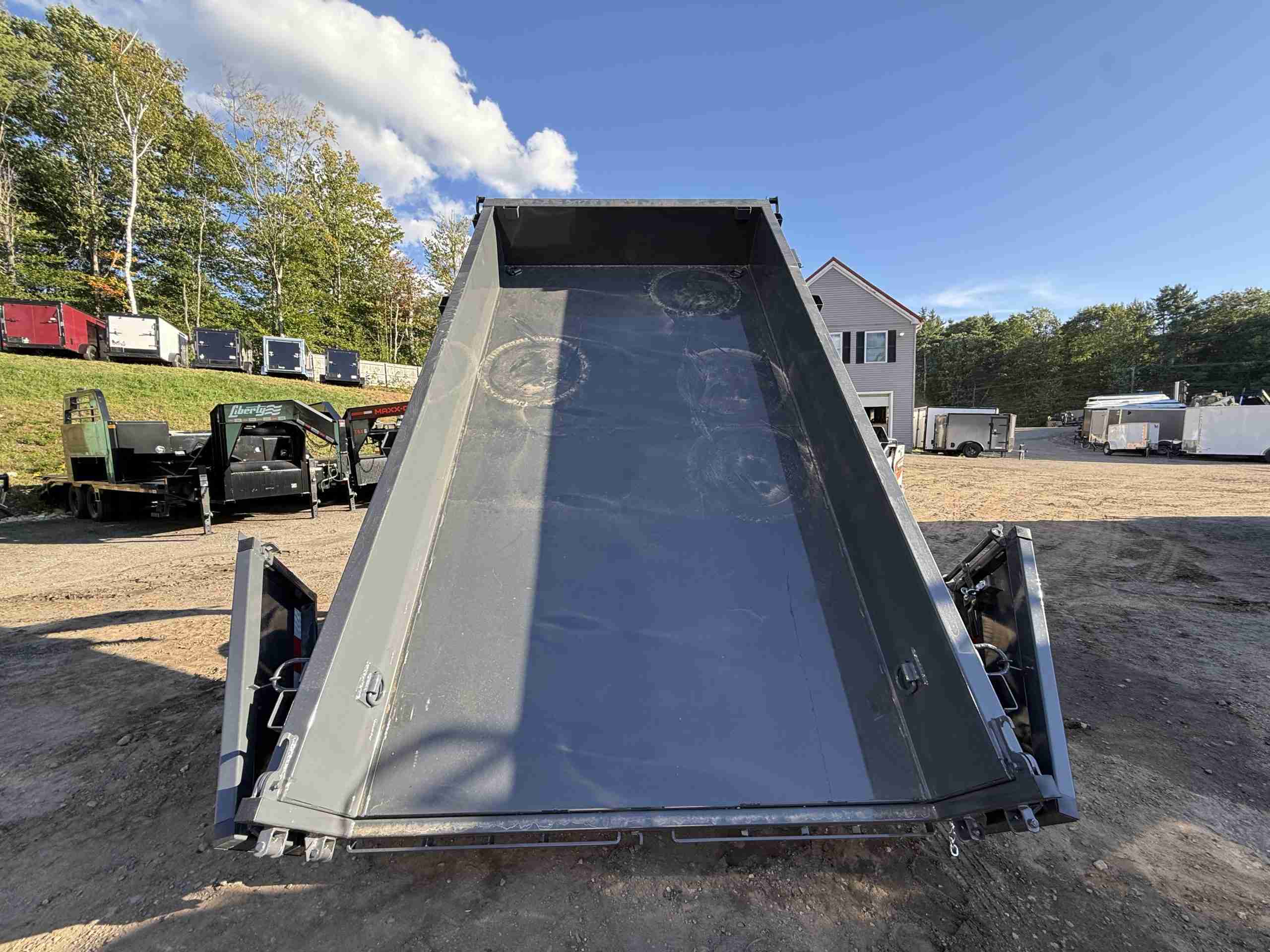 2027 LAMAR 6.5X12 10K DUMP TRAILER - Image 18