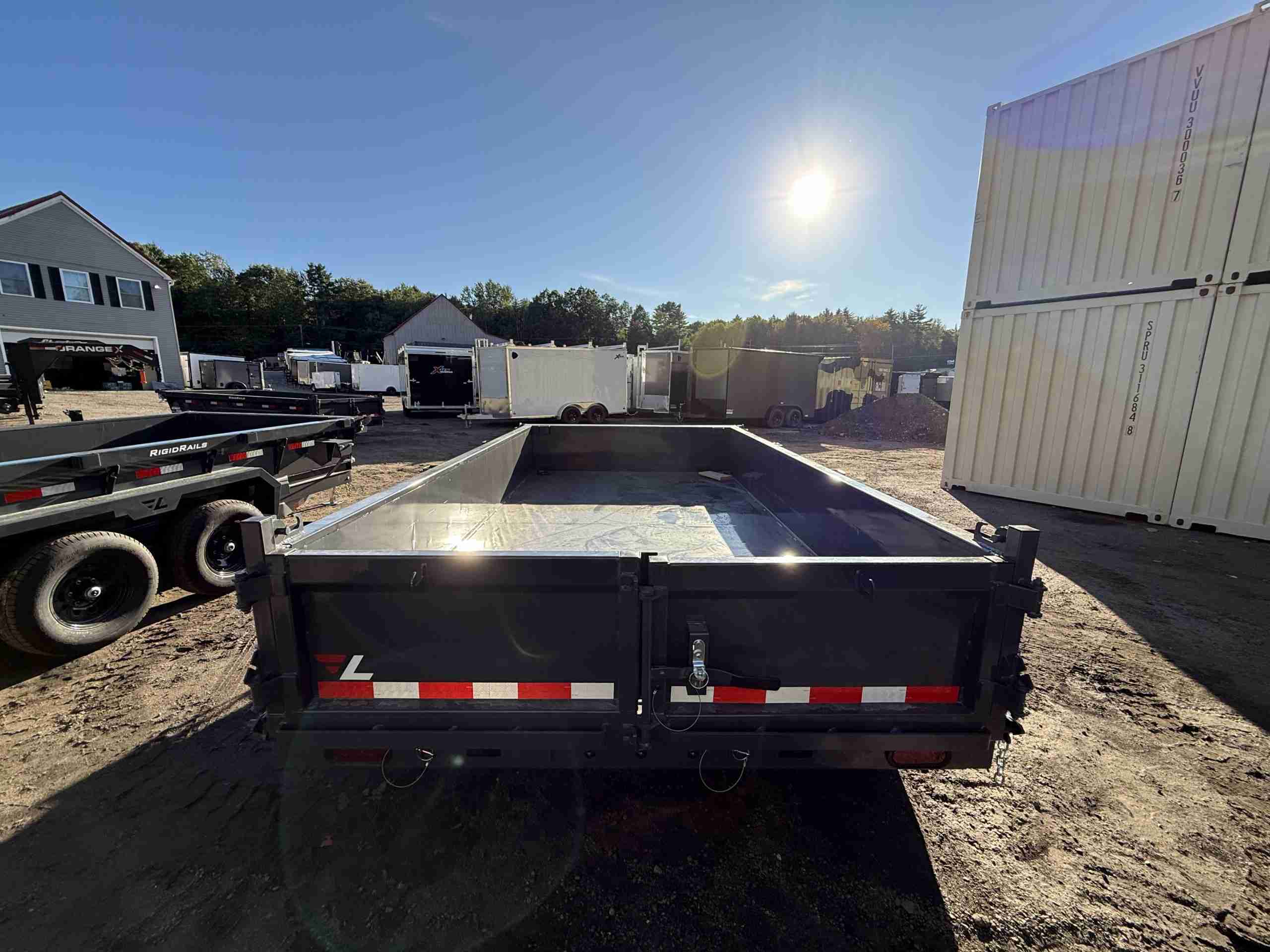 2027 LAMAR 6.5X12 10K DUMP TRAILER - Image 5