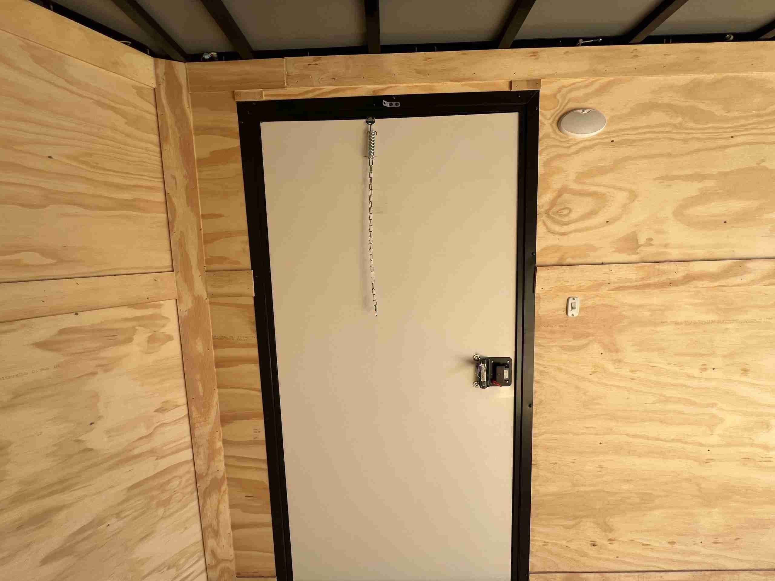 2027 DIAMOND CARGO 6X10 BLACK OUT PACKAGE W/ EXTRA HEIGHT - Image 14