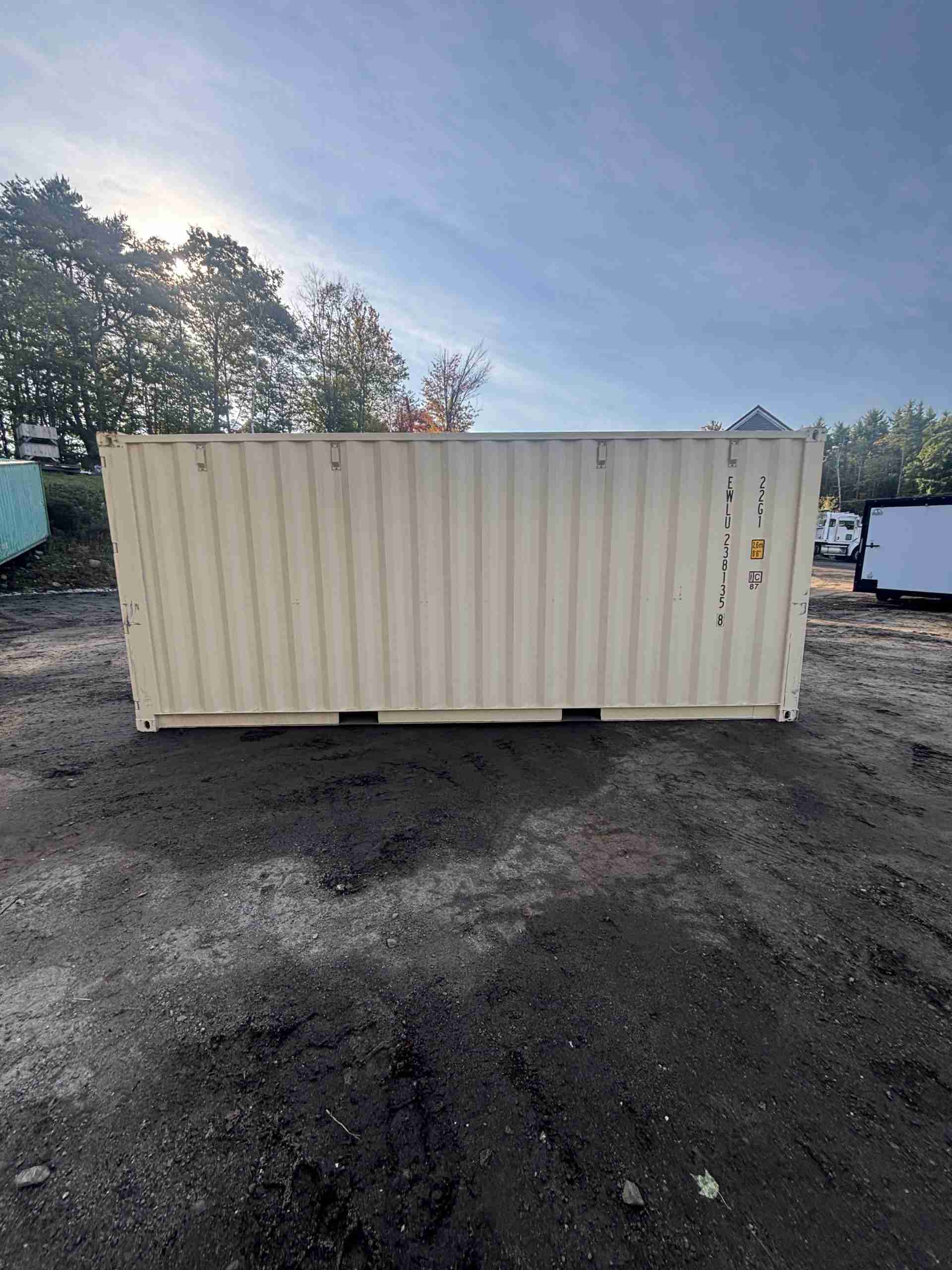 8×20 ONE TRIPPER Storage Container with Man Door - Image 5